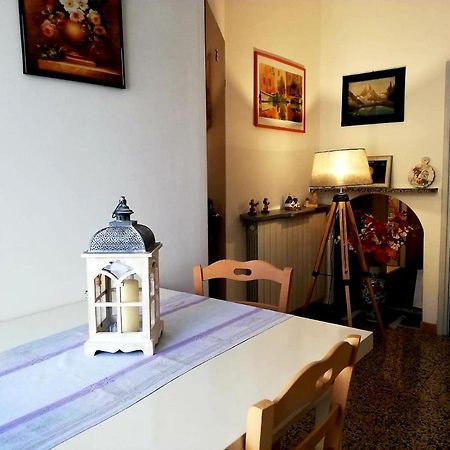 B&B Rosa Samarate Екстер'єр фото