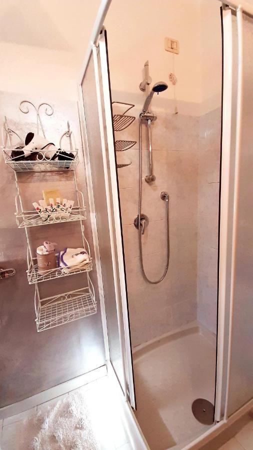 B&B Rosa Samarate Екстер'єр фото